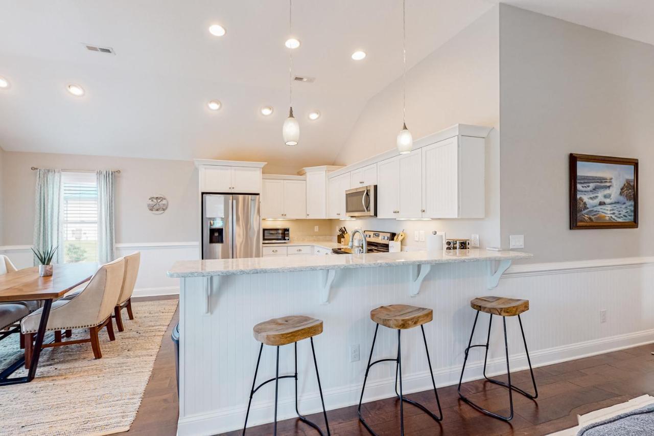 Coastal Serenity - Unit A - Top Floor Kill Devil Hills Bagian luar foto