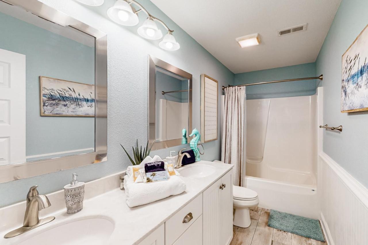 Coastal Serenity - Unit A - Top Floor Kill Devil Hills Bagian luar foto