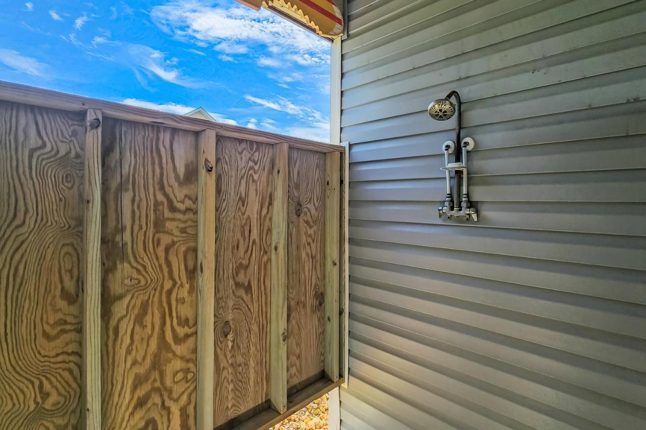 Coastal Serenity - Unit A - Top Floor Kill Devil Hills Bagian luar foto