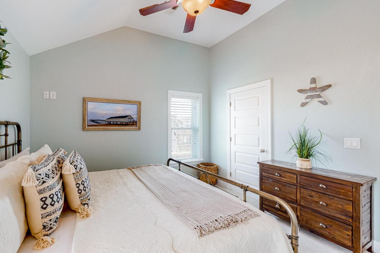 Coastal Serenity - Unit A - Top Floor Kill Devil Hills Bagian luar foto